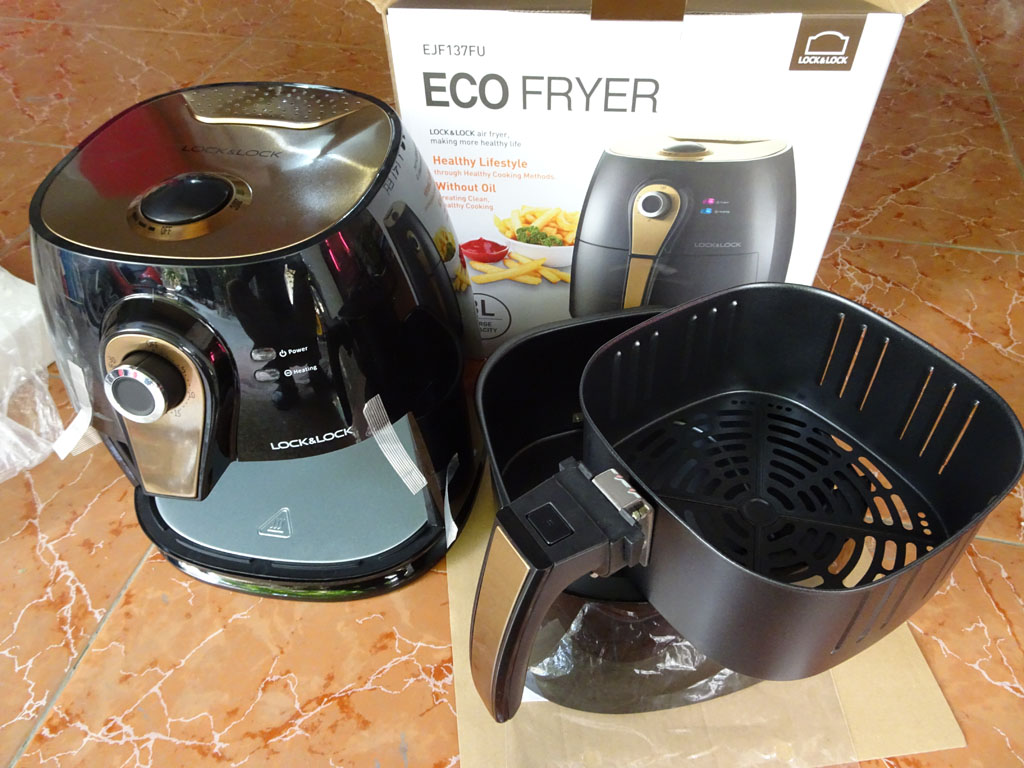 Nồi chiên không dầu Lock&Lock Eco Fryer EJF137FU 3L