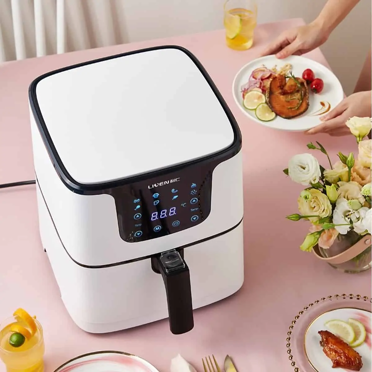 Nồi chiên không dầu Liven dung tích lớn 5.5l 16 Nồi chiên không dầu Liven dung tích 5.5 lít