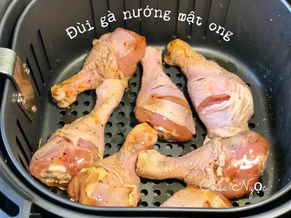 Tổng hợp công thức các món gà với nồi chiên không dầu 19 dui ga nuong mat ong